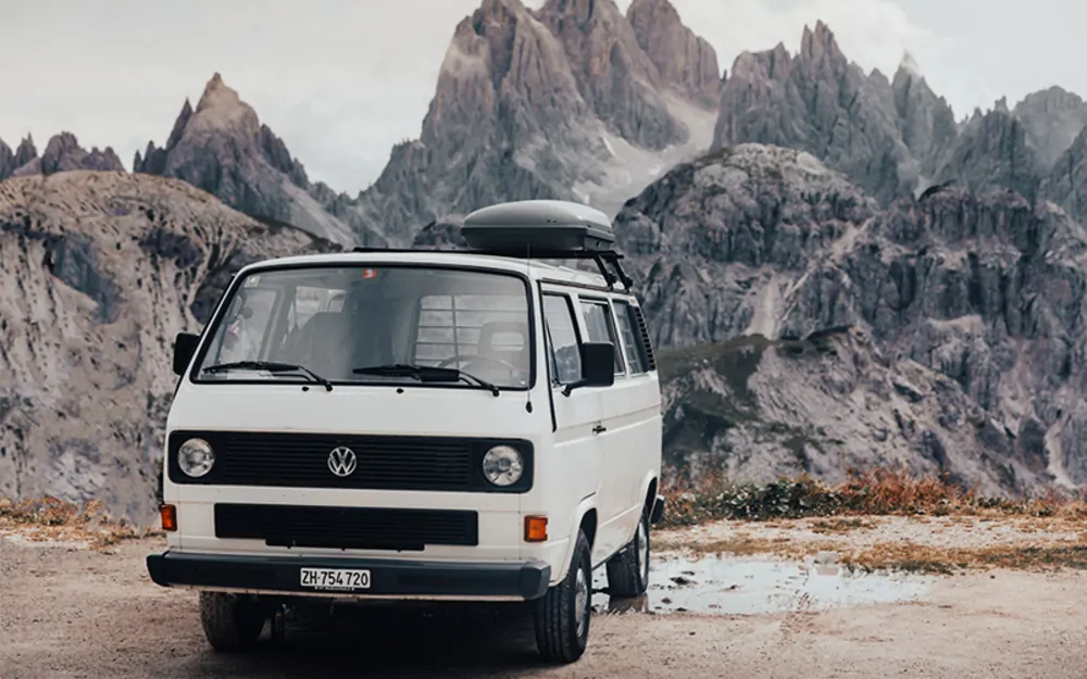 Vans: sur MyCamper, tu trouveras tous les types de vans, du combi VW T2 classique au VW California au goût du jour.