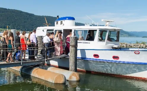 Treberwurstessen auf dem Bielersee mit Käpt&#039;n Oli