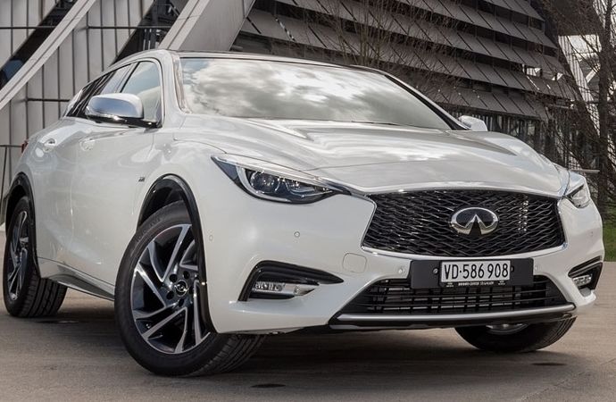 Infiniti Q30 2.2d