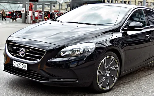 Volvo V40