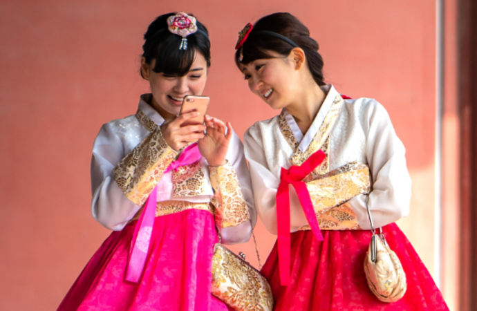 Corea del Sud tra hanbok e hightech 