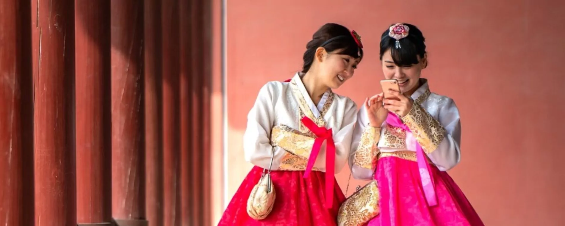 Südkorea - zwischen Hanbok und Hightech