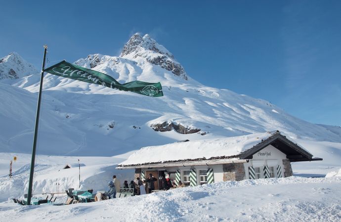Hüttenzauber, Lichtspiele und Skisport am Arlberg