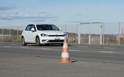 Stage d'initiation à la conduite à Genève