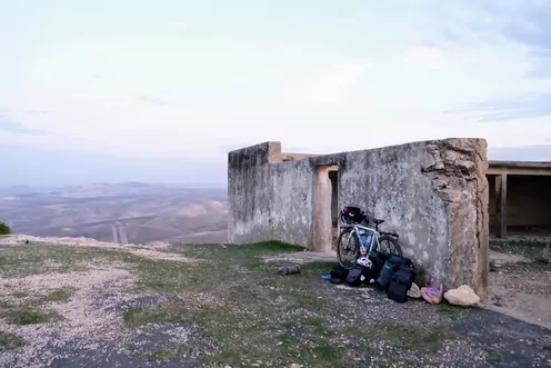 1000 km dopo: continua l’avventura di Alessandro Brönnimann in Africa