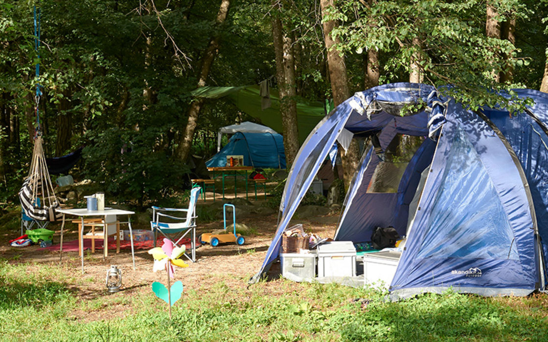 Lista delle cose da portare per la cucina da campeggio in tenda - TCS  Svizzero