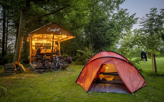 Slow Camping - Scoprire il mondo in bici
