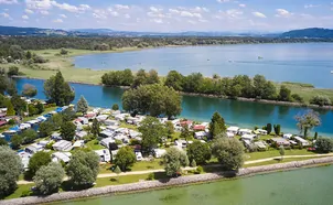 TCS Camping La Tène Lac de Neuchâtel