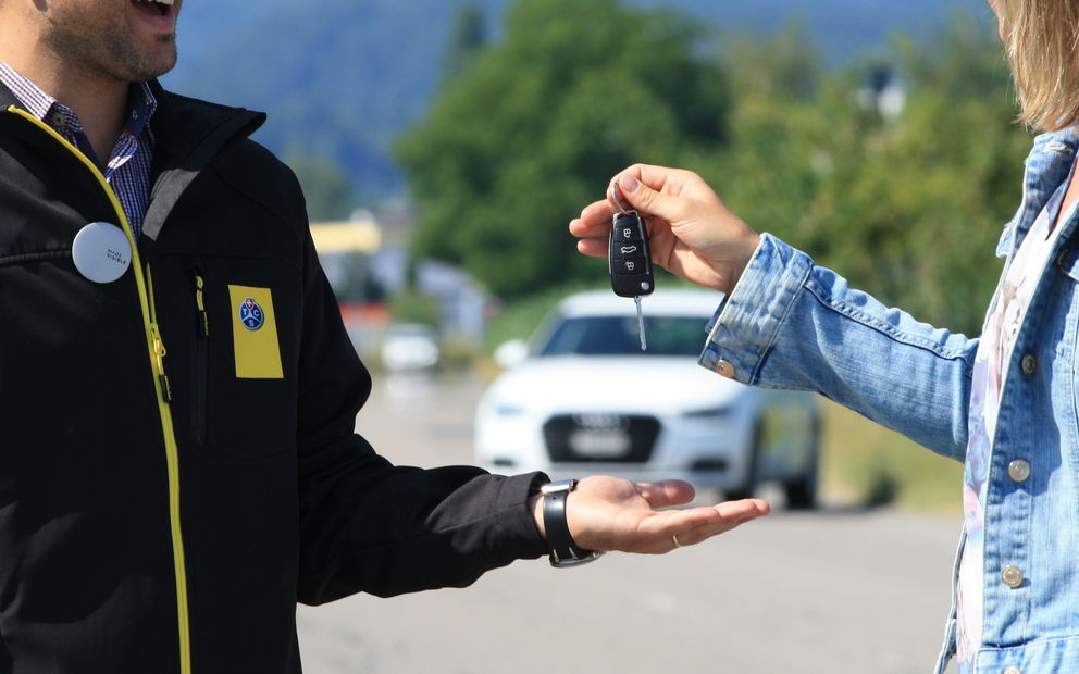 Phares de voiture - quelques règles d'or - TCS Suisse