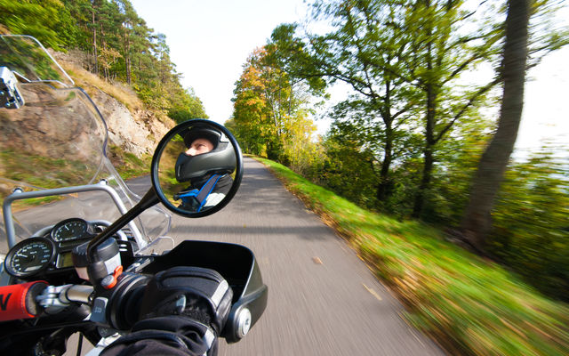 Informationen Zu Versicherungen Für Velo-und Autofahrer - TCS Schweiz