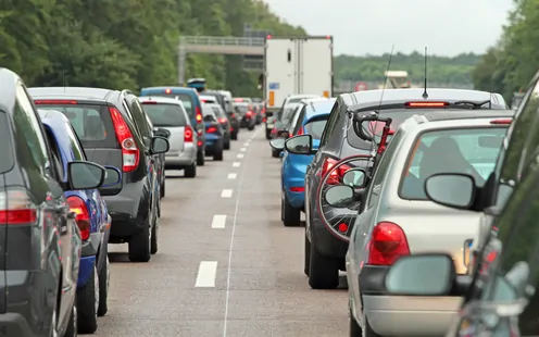 TCS Verkehrsprognose: Hohes Reisevolumen und Staus