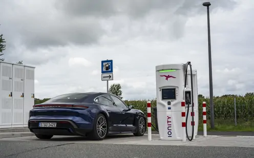 Bornes de recharge rapide : grands écarts de prix 