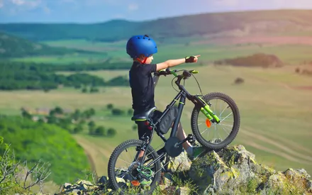 Sécurité et plaisir pour les jeunes cyclistes