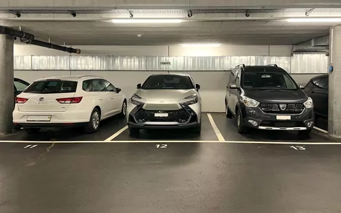 Secondo un sondaggio recente, i costi di parcheggio in Svizzera sono aumentati