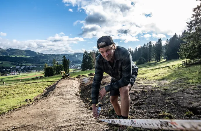 Un as du VTT qui creuse son sillon